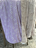 Lavender Daisy Floral Adult Throw (50x70 inches)