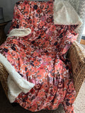 Moody Floral Adult Throw (50x70 inches)