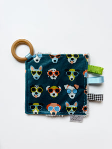 Cool Dogs Crinkle Paper Teething Ring Toy