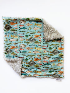 Fishing on Blue Lovey (16x16 inches)
