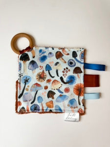 Mushroom Crinkle Paper Teething Ring Toy