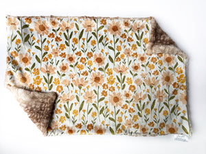 Neutral Floral XL Lovey (26x16 inches)