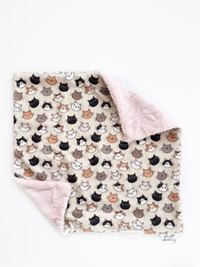 Cat Lovey (16x16 inches)